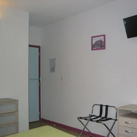 Le Dristan Hotel Saint-Floret