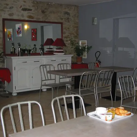 Le Dristan Hotel Saint-Floret